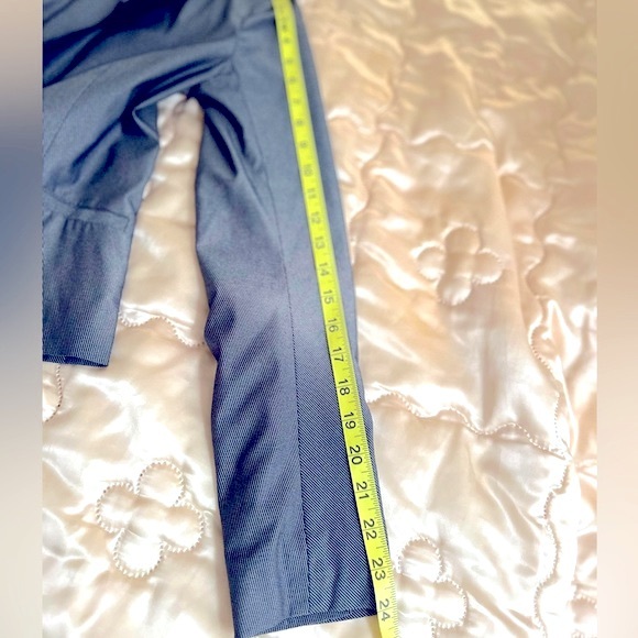 Tuxedo Cropped Jacket - Picture 8 of 14